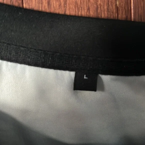 Super Cute Mickey Mouse Cartoon Sweater Size Large - Picture 3 of 3